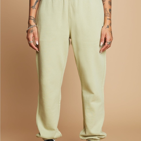 Teddy Fresh - WOMEN'S CLASSIC SWEATPANTS - Picture 3 of 5